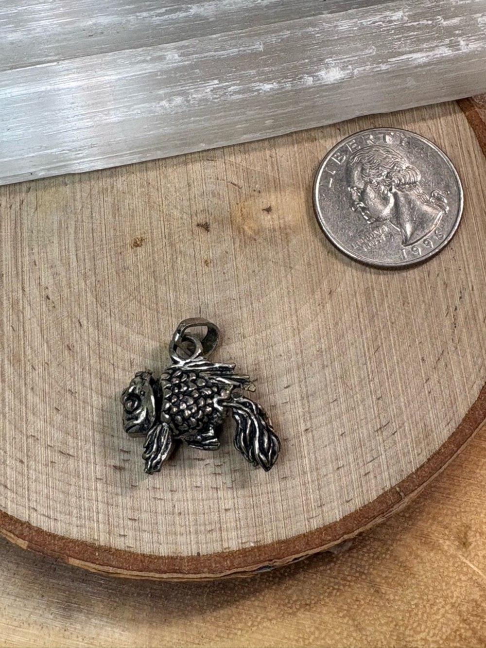 Silver Fish Pendant Charm - Picture 2 of 3